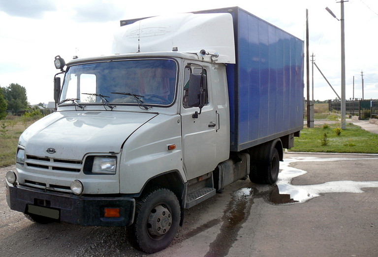 Заказ авто для транспортировки вещей : Кровать по Новороссийску